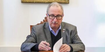 Passalacqua anunció una línea de créditos de hasta $400 millones para obras en escuelas privadas