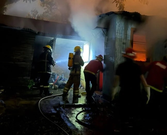 Posadas: un fallecido en incendio que habría sido originado por una falla eléctrica