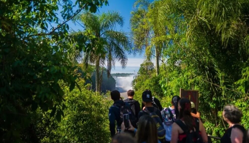 Misiones reducirá Ingresos Brutos para profesionales del turismo y aliviará retenciones a agencias de viajes