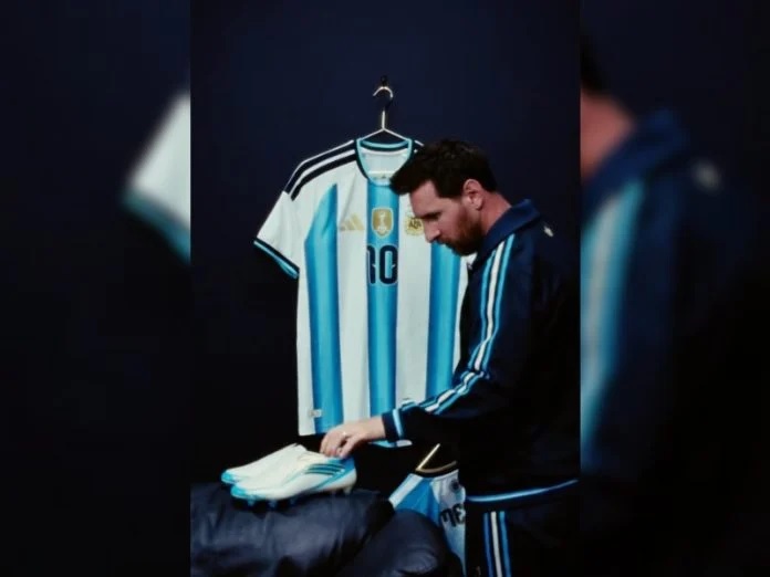 Messi presentó la camiseta especial que usará en su despedida de la Selección argentina