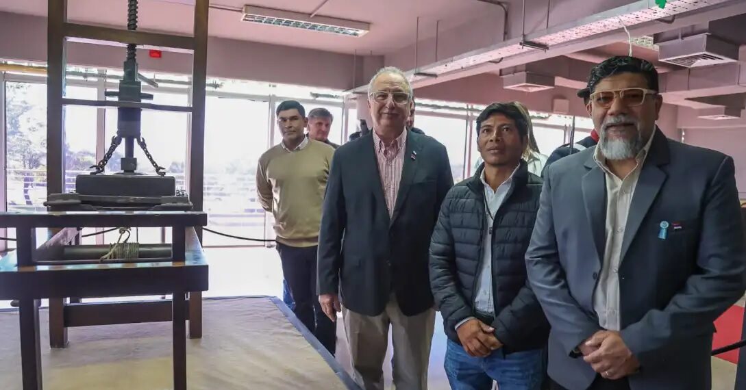 Misiones recuperó la histórica imprenta guaraní jesuítica tras dos siglos y medio fuera de la provincia
