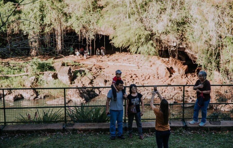 Turismo: Misiones reasigna $313 millones y prioriza a los emprendimientos del interior