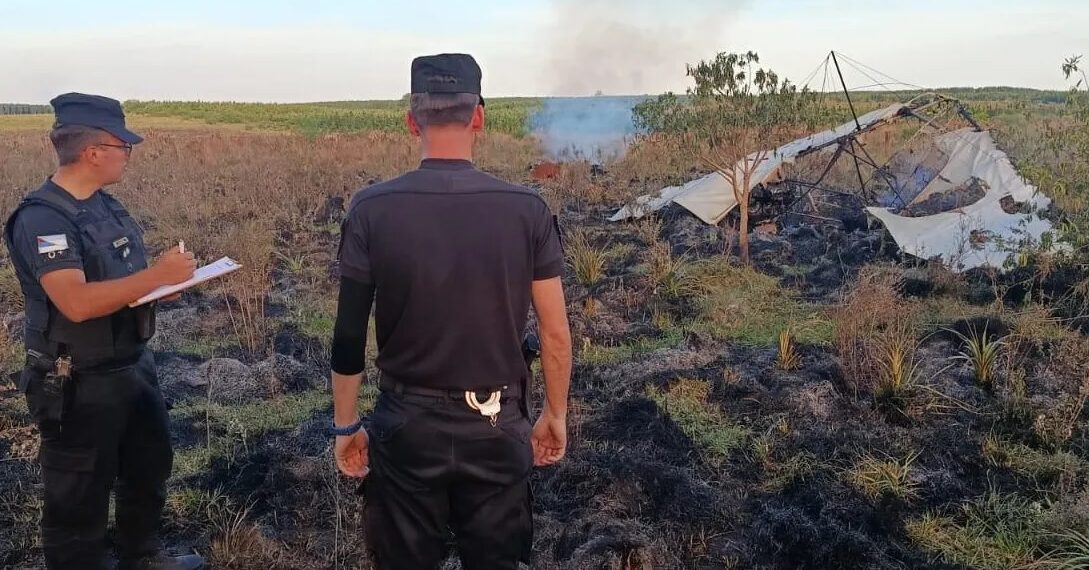 Posadas: falleció tras impactar con un ala delta motorizada contra cables eléctricos