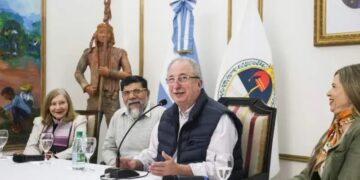 Passalacqua entregó aportes económicos a 45 Bibliotecas