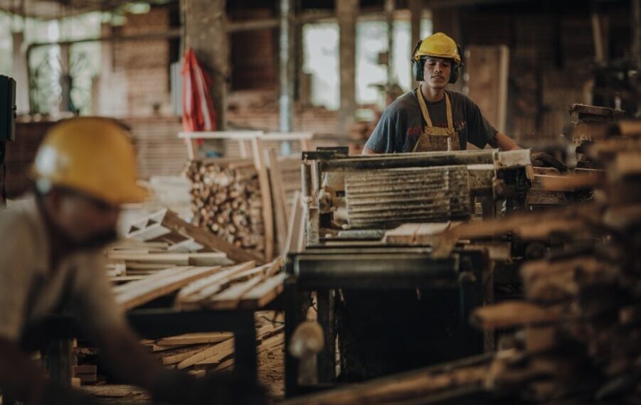 Misiones oficializó el nuevo régimen que agiliza en diez días la radicación y habilitación de industrias
