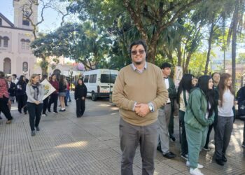 Estudiantina 2026: colegios católicos bendicen instrumentos y trajes de cara al arranque de la fiesta de los estudiantes