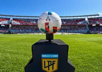 La AFA confirmó un nuevo formato para 2027: así serán los torneos, los clásicos, los playoffs y los descensos