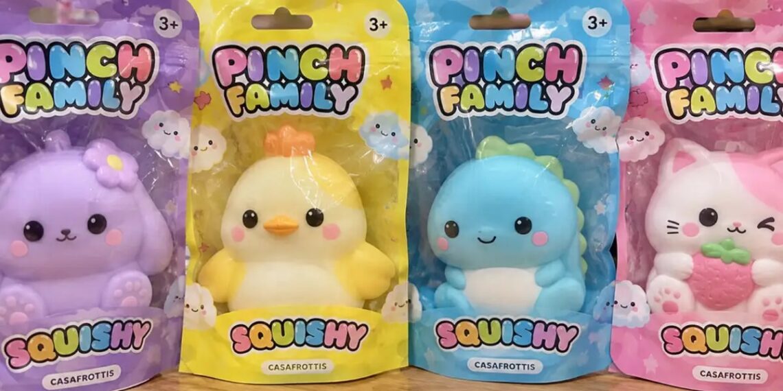 Prohíben en todo el país la venta de juguetes blandos tipo squishy de la marca Pinch Family por contener ftalatos