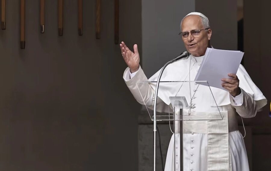 El Vaticano puso en duda el viaje de León XIV a la Argentina y pidió esperar la evaluación médica