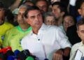 ¿Bolsonaro en Iguazú? Una aeronave que llegó de Buenos Aires para ir a Miami intenta despegar, pero no consigue permiso de la ANAC