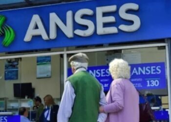 Nación oficializó el bono de hasta $70 mil en noviembre para jubilados