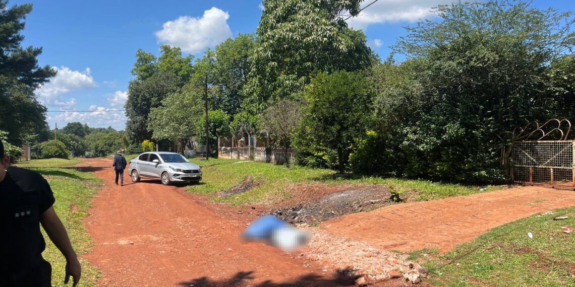 Un hombre de 61 años falleció en la vía pública en Garupá: investigan las causas del deceso